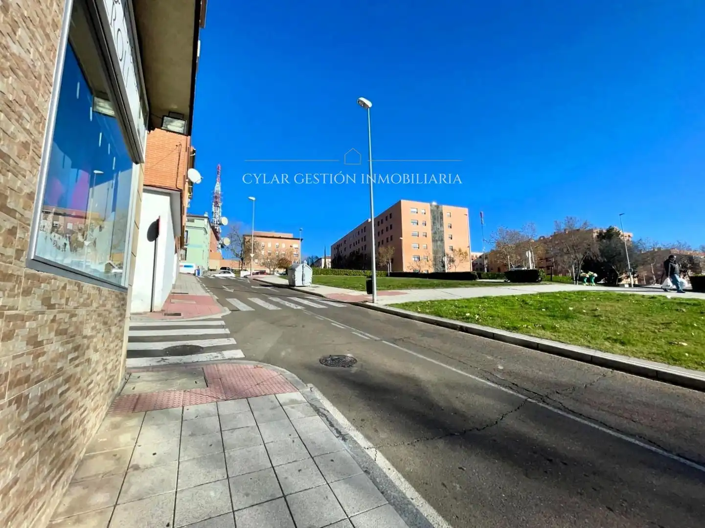 Vista exterior de Pis en venda en Salamanca amb Calefacció, Terrassa i Moblat