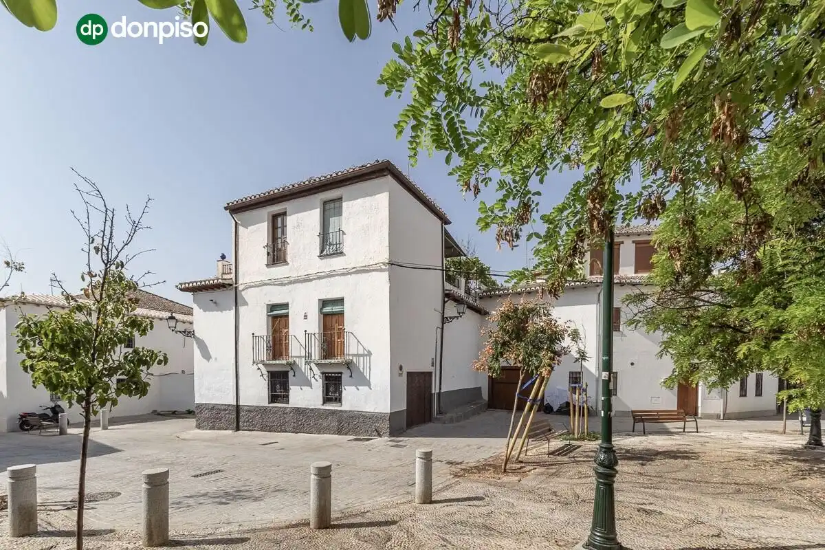 Casa en venta en Plaza DE LOS ORTEGAS