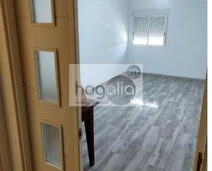 Bedroom of Flat to rent in  Sevilla Capital