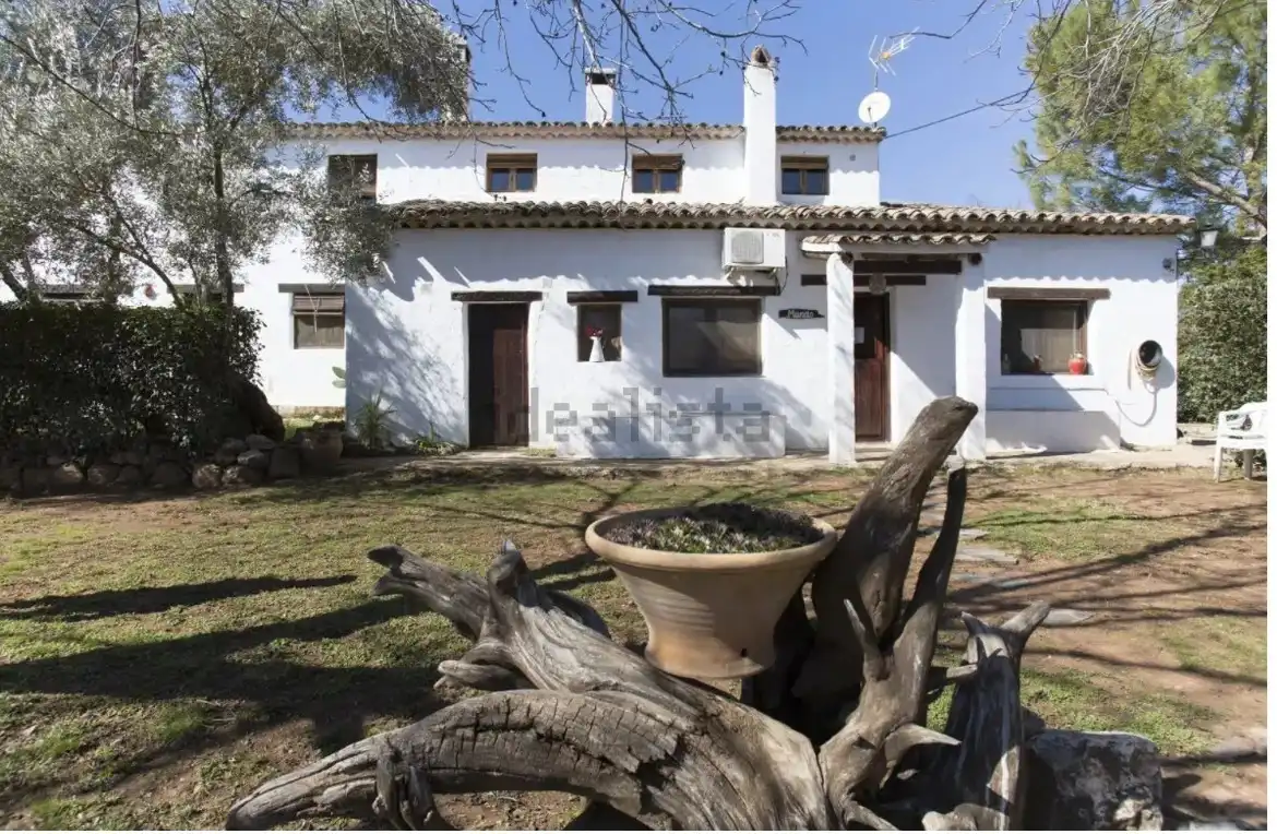 Außenansicht von Country house zum Verkauf in Segura de la Sierra mit Privatgarten, Abstellraum und Möbliert