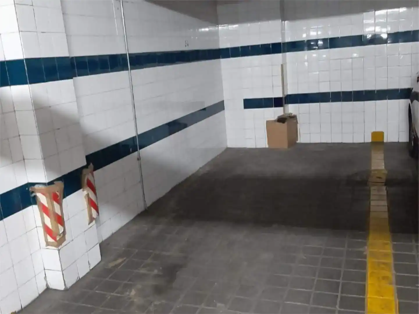 Wohnung zur Miete in Madrid mit Klimaanlage, Privatgarten und Parkett