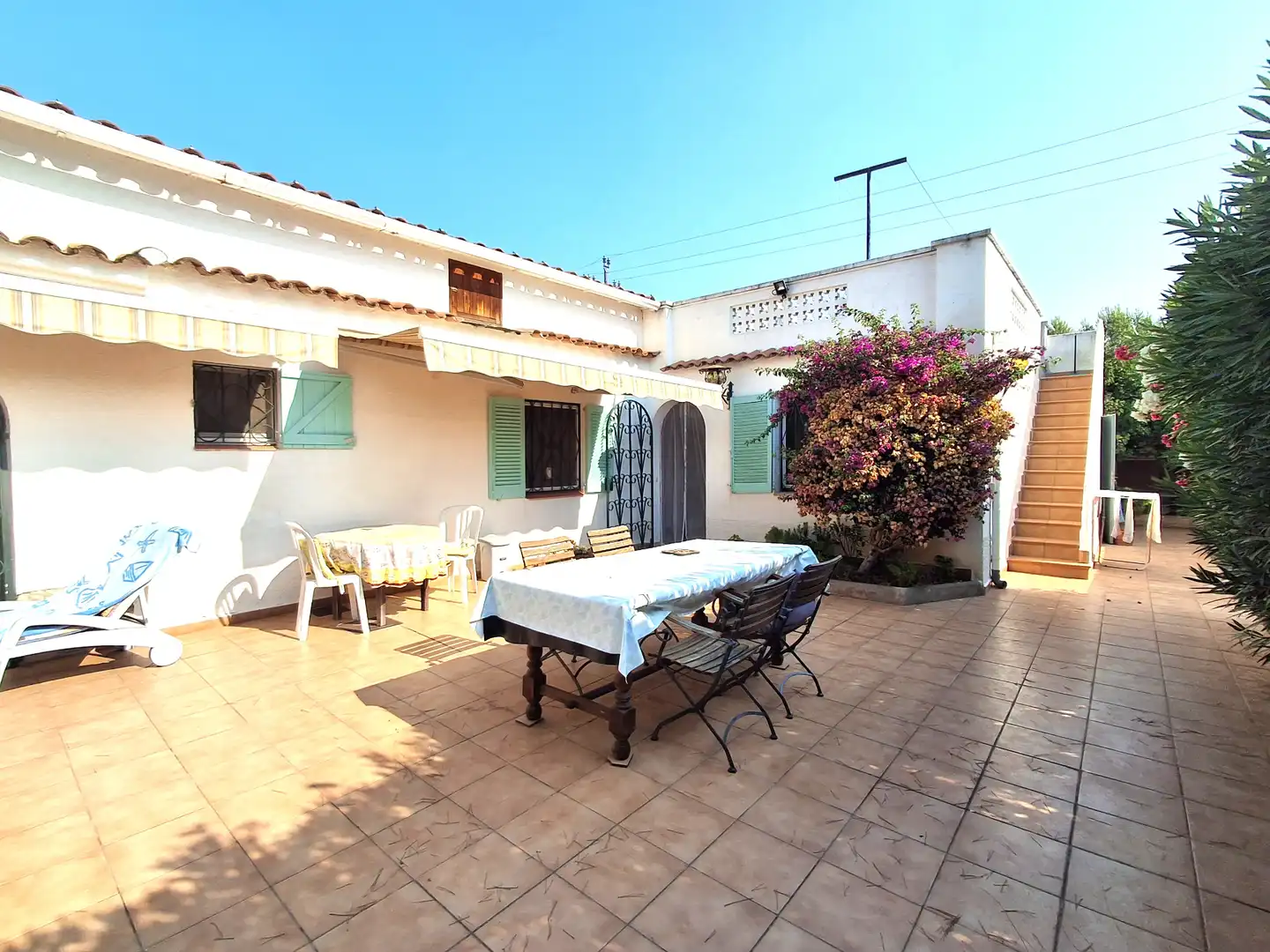 Terrassa de Casa o xalet en venda en Mont-roig del Camp amb Aire condicionat, Jardí privat i Terrassa