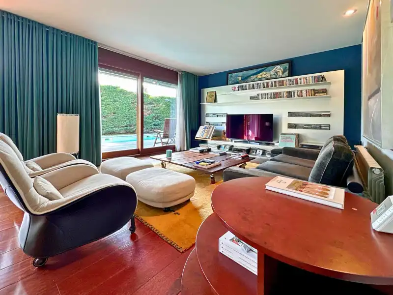 Living room of Houses for sale in Figueres  with Air Conditioner, Heating and Terrace