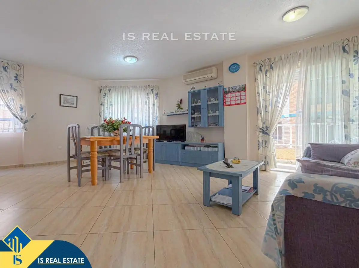 Apartment with lift for sale in Playa del Cura, imagen 2