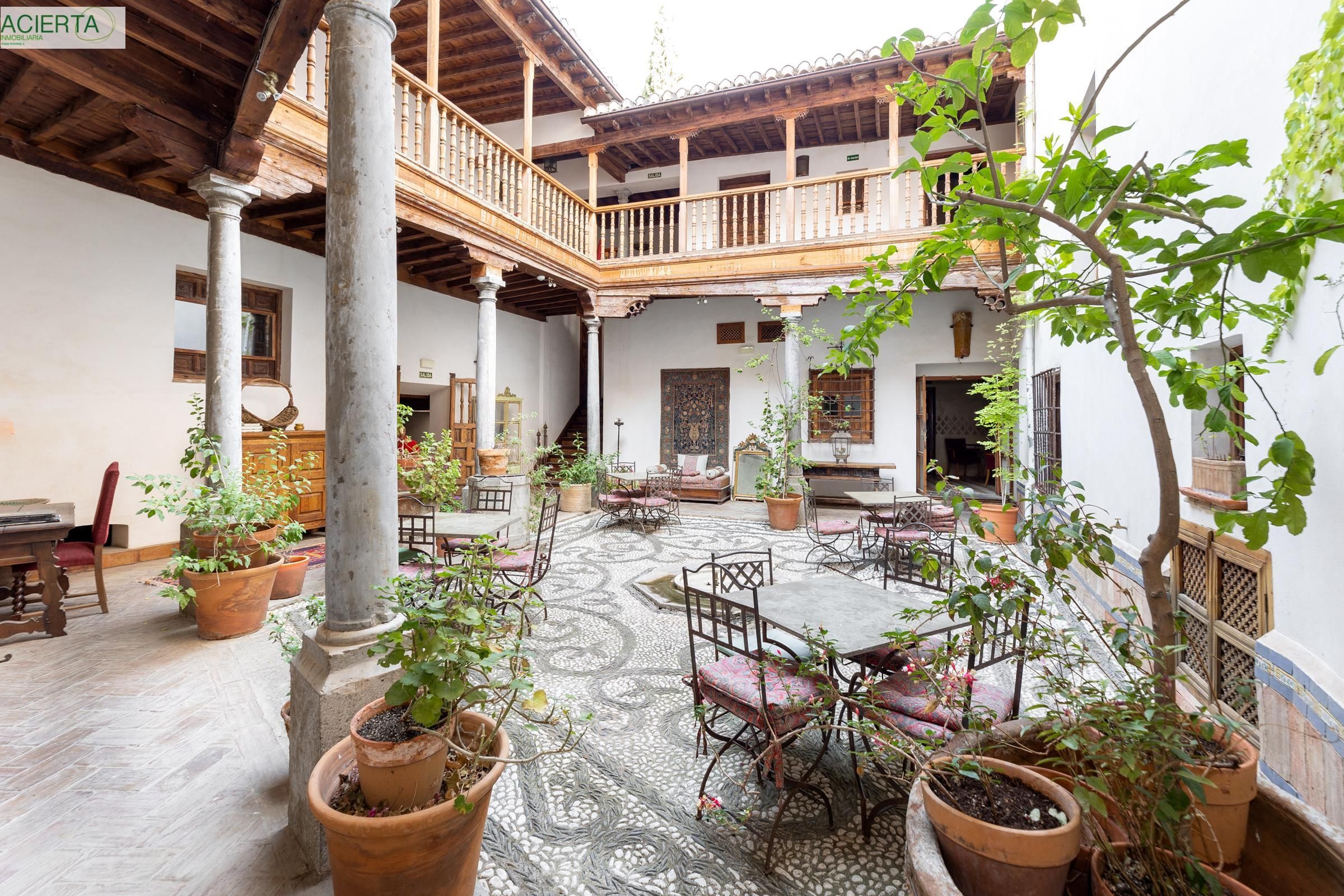 Terraza de Edificio en venta en  Granada Capital