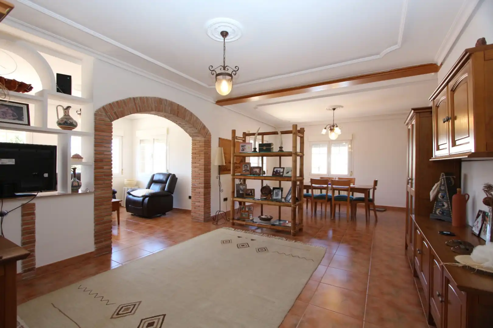 Detached house with terrace for sale in Carrió - La Merced - Los Pinos, imagen 3