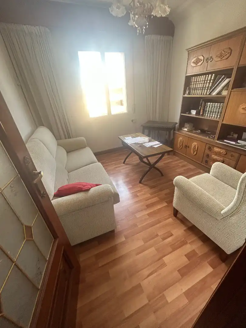 Sala d'estar de Pis en venda en Burgos amb Traster i Moblat