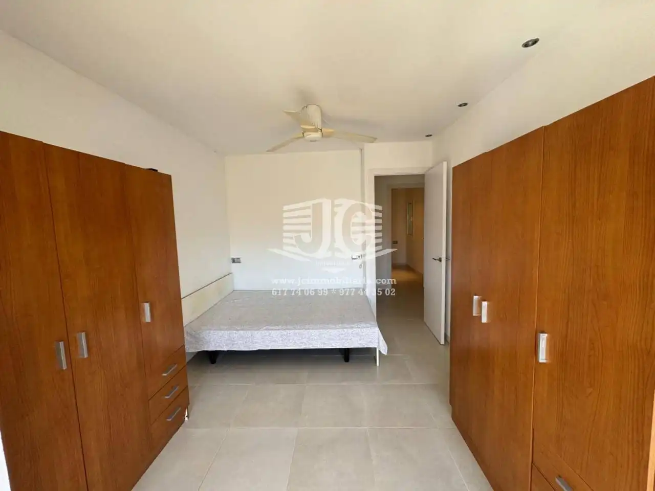 Habitación de Piso en venta en Tortosa con Aire acondicionado y Amueblado