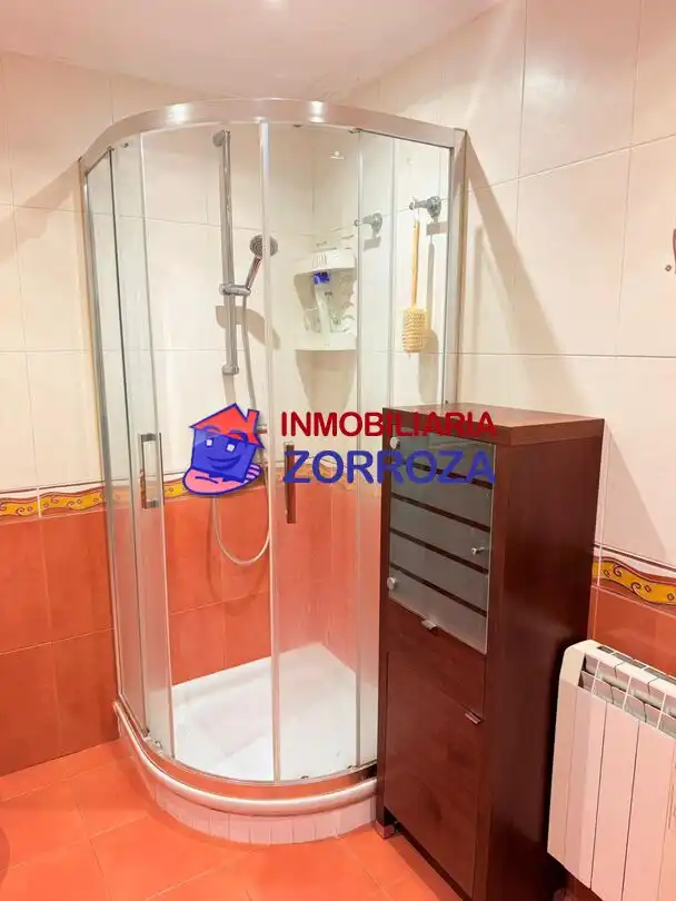Bathroom of Flat for sale in Bilbao   with Heating and Furnished