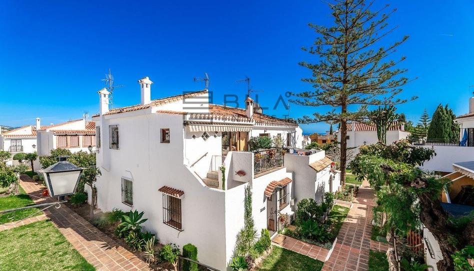 Foto 1 de Casa adosada en venda a Valdeolletas - Las Cancelas - Xarblanca, Málaga