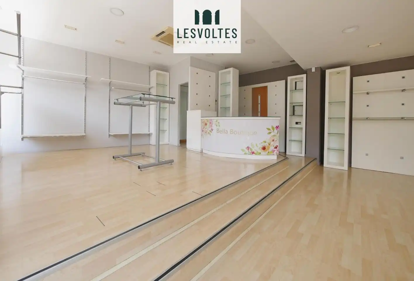 Business premises for sale in Carrer de la Tarongeta, imagen 4