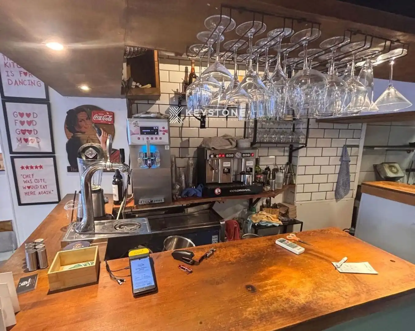 Local comercial en traspàs a AVENIDA DE JOAN MIRÓ, imagen 3
