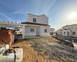 Exterior view of House or chalet for sale in Ayamonte  with Air Conditioner, Private garden and Terrace