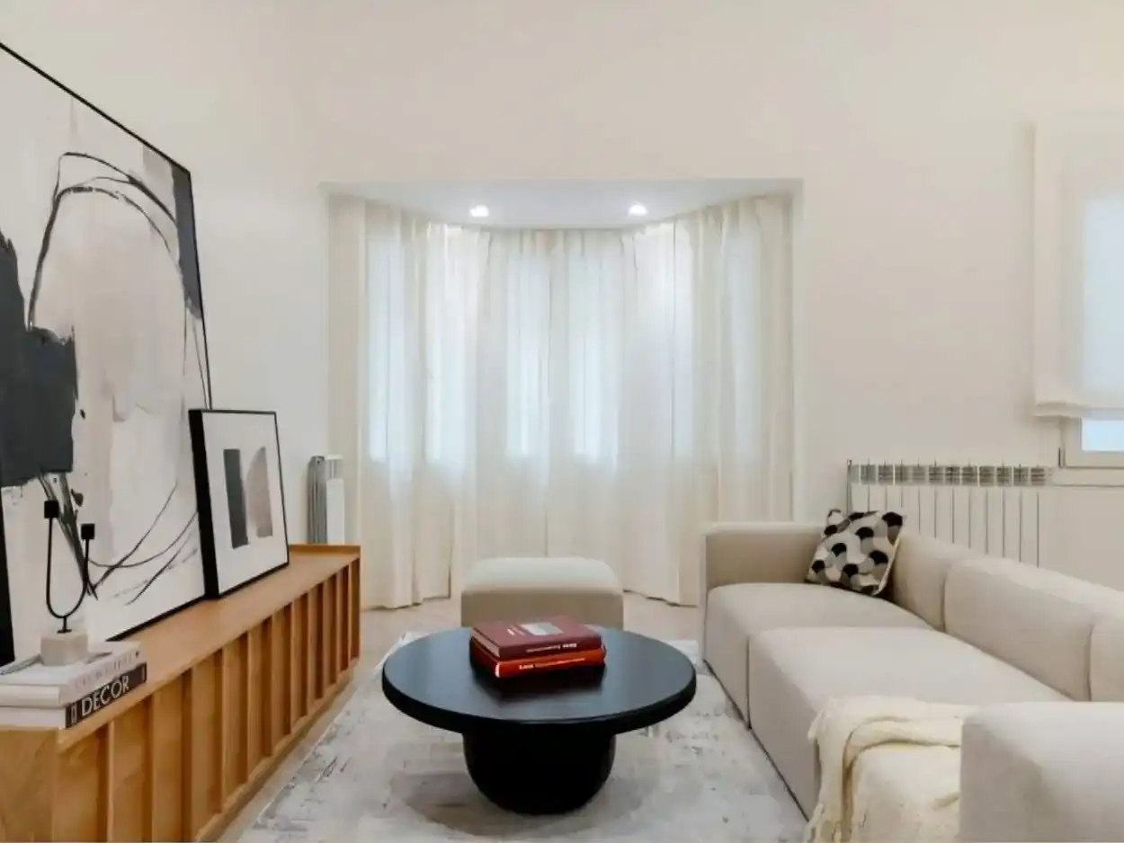 Wohnzimmer von Wohnungen zum Verkauf in  Barcelona Capital mit Klimaanlage und Balkon