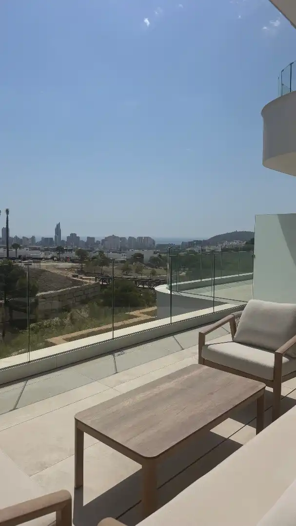 Terrasse von Maisonette zum Verkauf in La Nucia mit Klimaanlage, Privatgarten und Terrasse