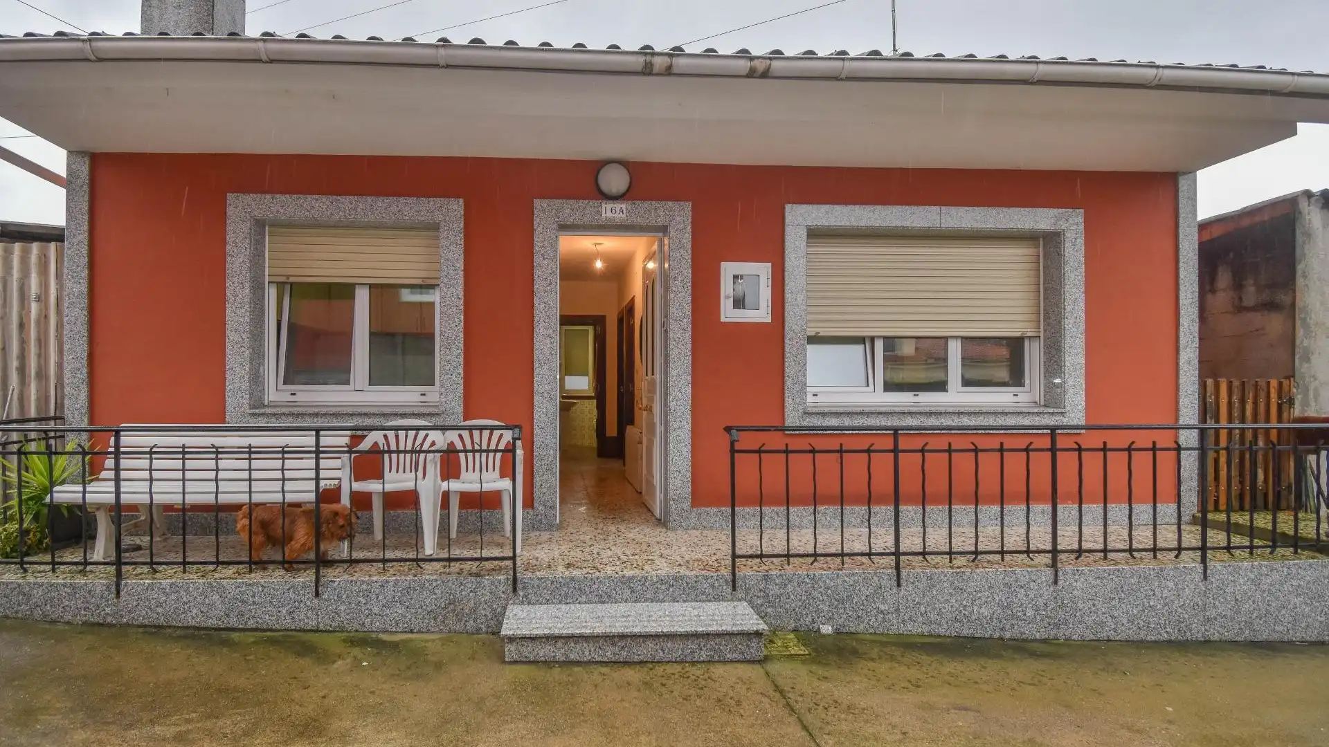 Vista exterior de Casa o xalet de lloguer en Culleredo amb Calefacció i Moblat