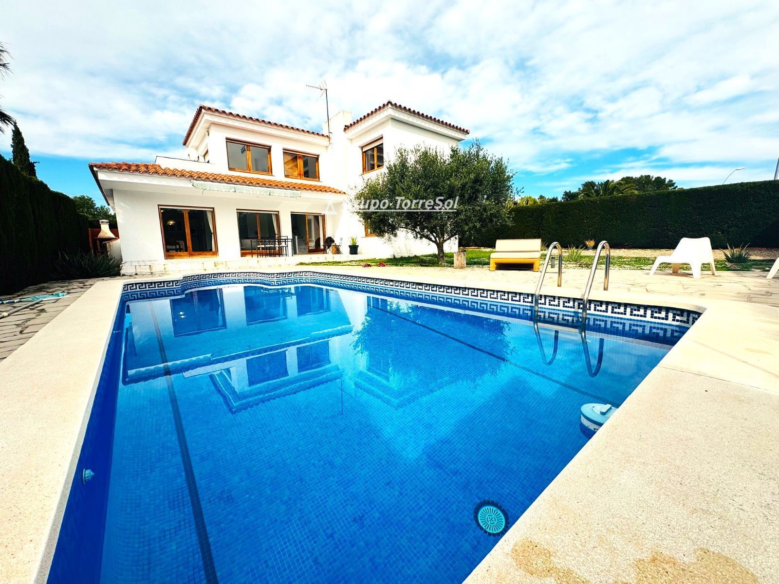 Exterior view of House or chalet for sale in L'Ametlla de Mar   with Terrace, Storage room and Swimming Pool