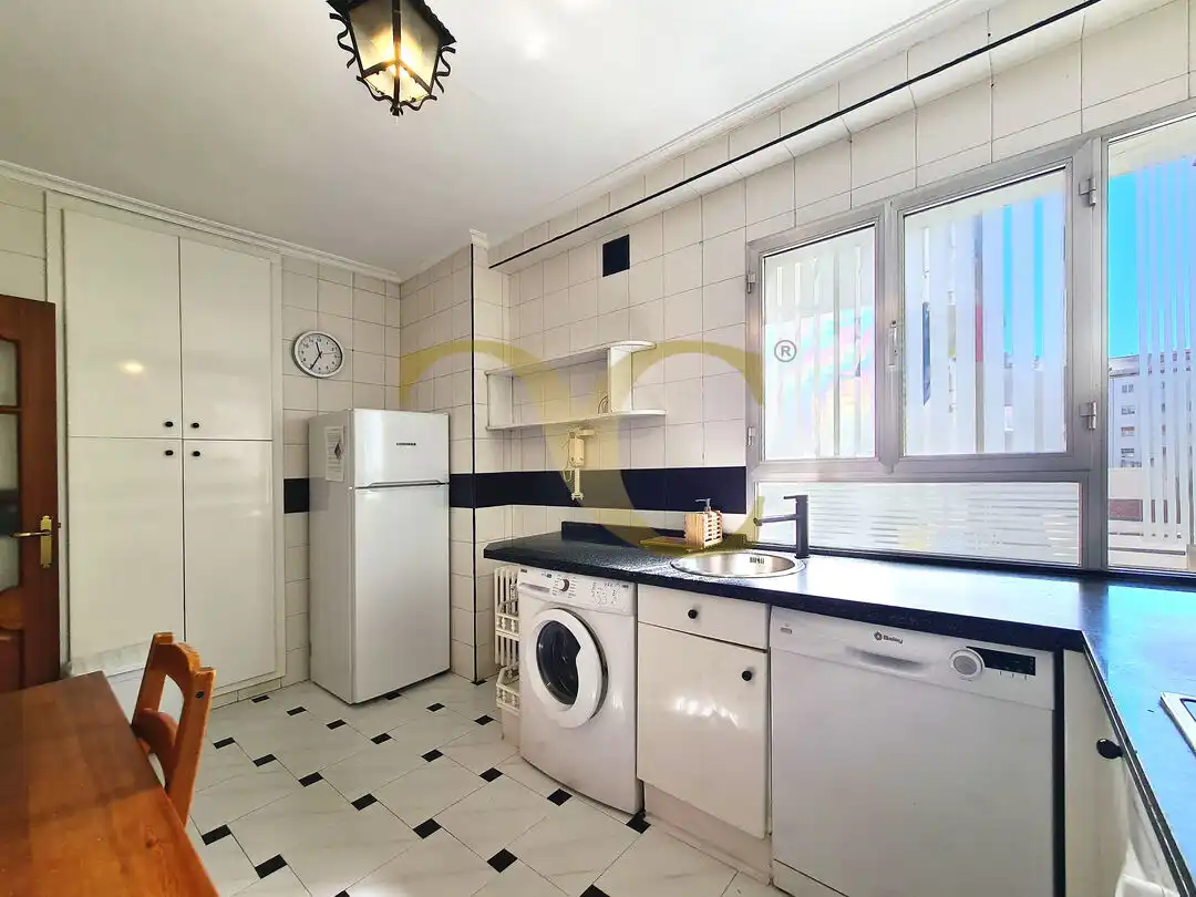 Appartamento con terrazza in vendita a Calle Pérez de la Sala, imagen 17