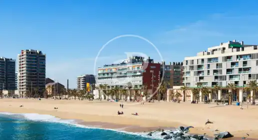 Vista exterior de Casa adosada en venta en Badalona con Aire acondicionado, Calefacción y Terraza