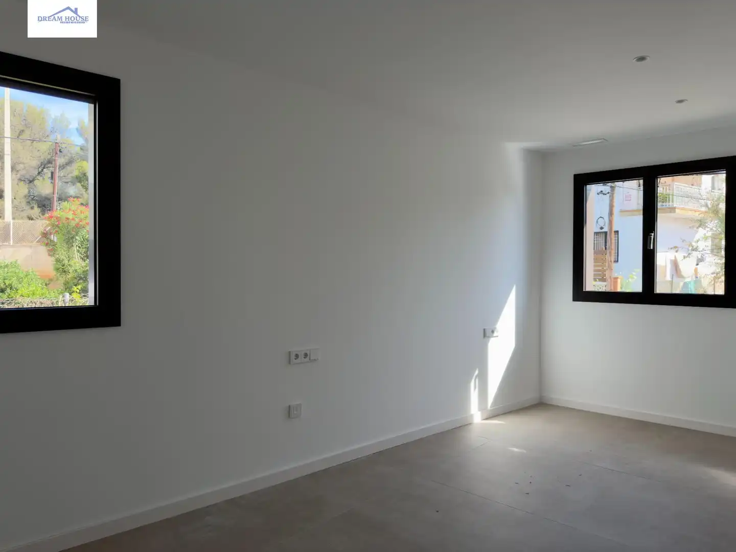 Bedroom of Flat for rent in Alella  with Heating and Community pool