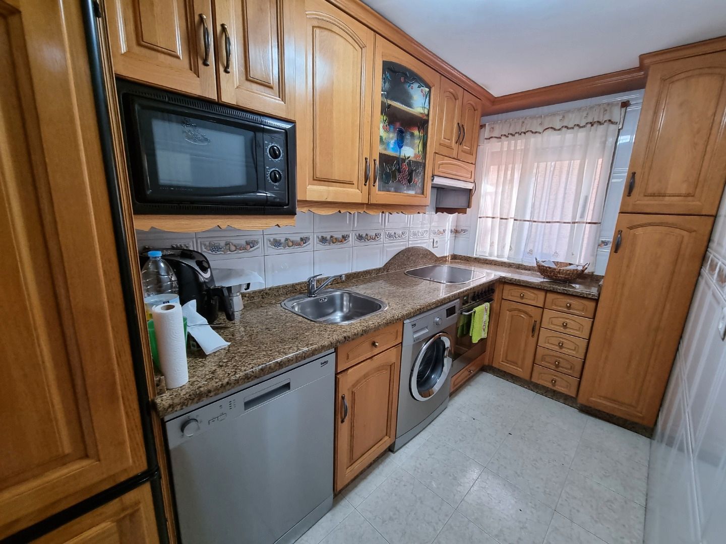Cocina de Casa adosada en venta en Burgos Capital con Amueblado