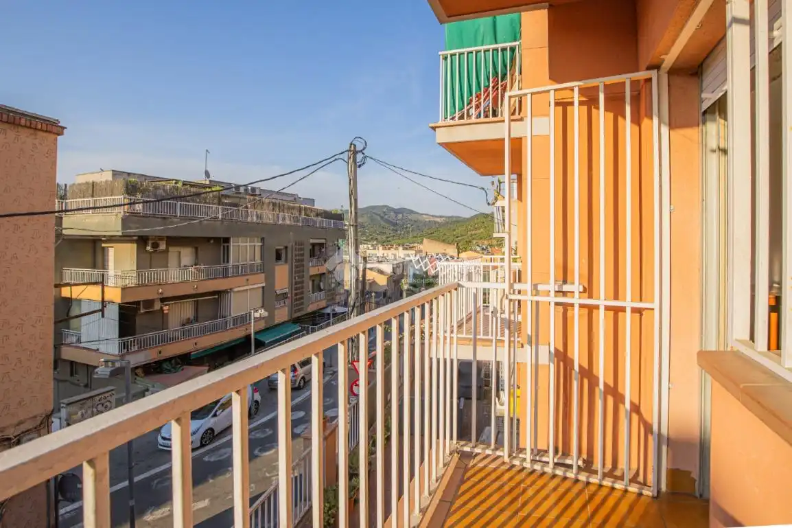 Terraza de Piso en venta en Montcada i Reixac con Balcón