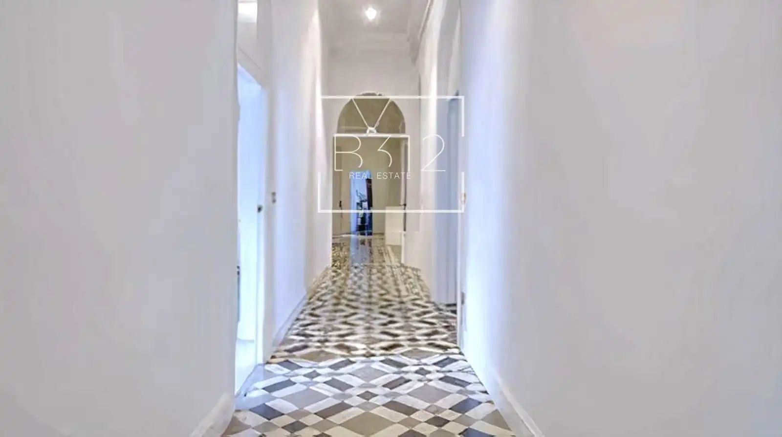 Piso en venta en Barcelona con Aire acondicionado, Calefacción y Terraza