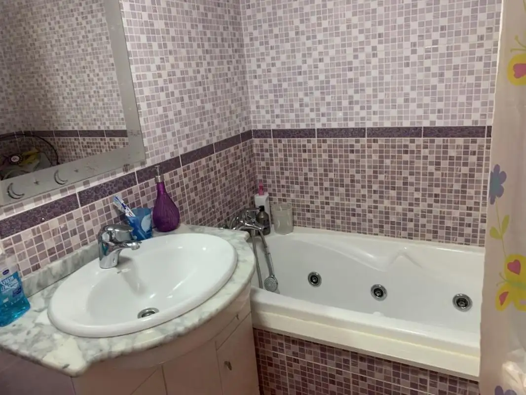 Bathroom of Flat for sale in Aspe  with Air Conditioner, Heating and Private garden