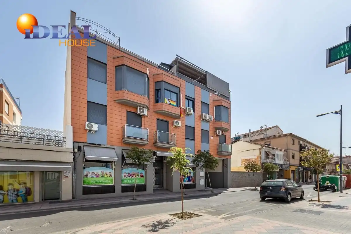 Exterior view of Flat for sale in Armilla  with Air Conditioner, Heating and Balcony