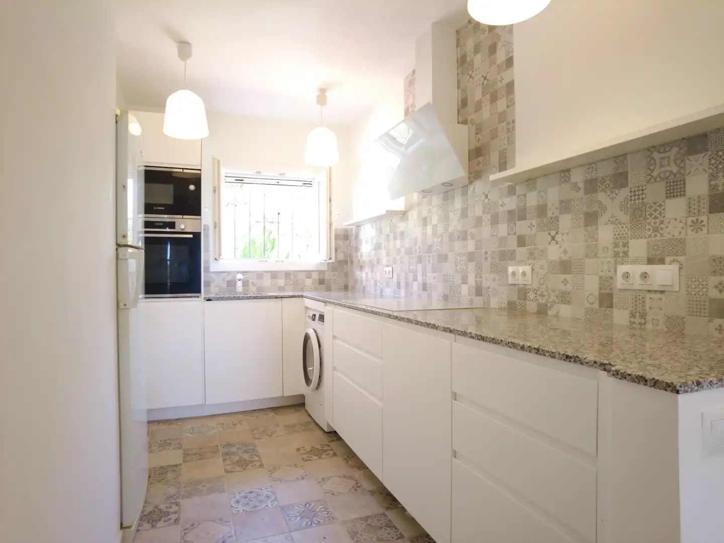 Chalet con jardín en venta en Río Real - Los Monteros, imagen 38