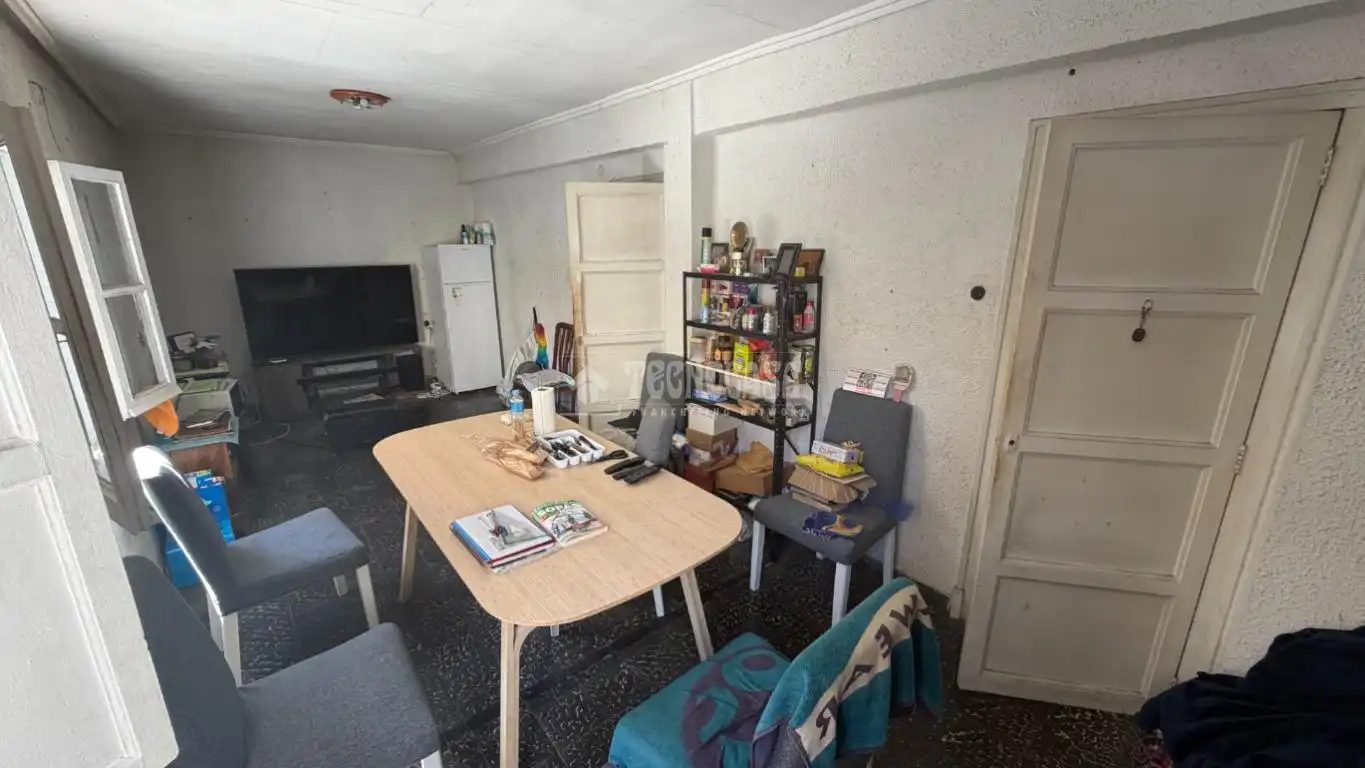 Flat for sale in Valencia  with Balcony