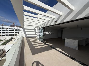 Àtic amb piscina en venda a Costa Natura