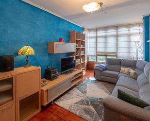 Living room of Flat for sale in Vitoria - Gasteiz  with Heating, Terrace and Storage room