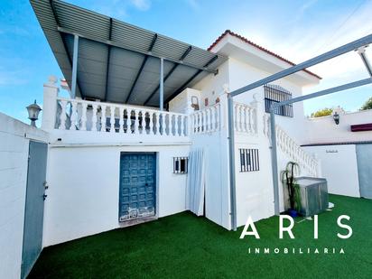 Exterior view of House or chalet for sale in Alhaurín de la Torre  with Air Conditioner, Terrace and Swimming Pool