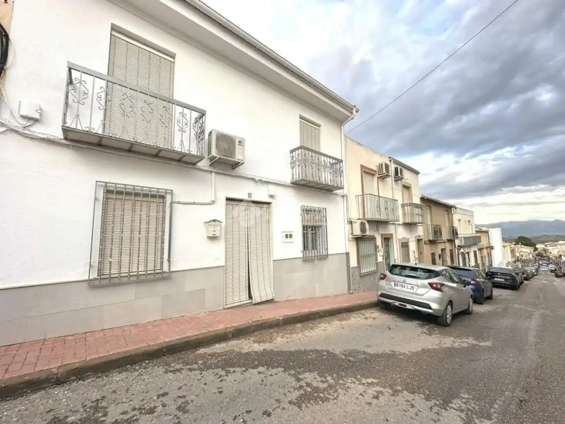 Exterior view of Houses for sale in Jódar, Jaén