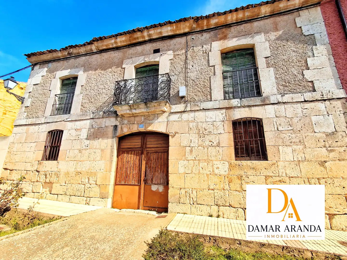 Vista exterior de Casa adosada en venta en Fuentespina con Jardín privado
