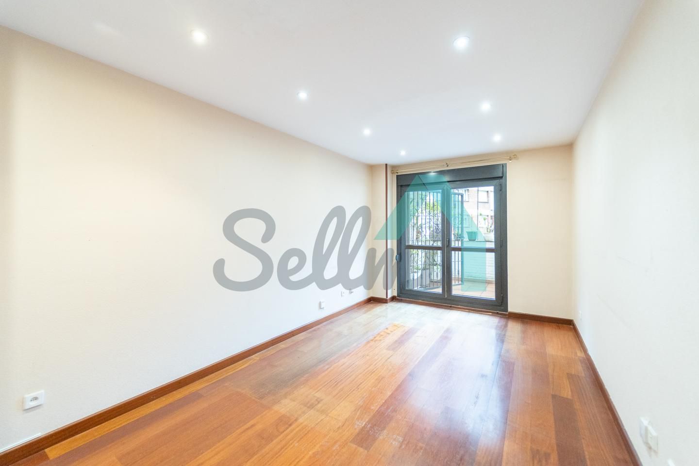 Exterior view of Flat for sale in Oviedo   with Heating, Parquet flooring and Terrace