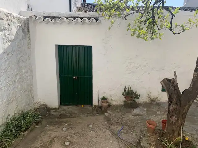 Vista exterior de Casa o chalet en venta en Benaocaz con Calefacción, Amueblado y Lavadora