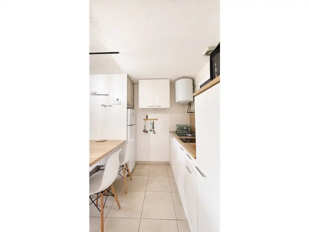 Kitchen of Apartments for sale in Empuriabrava