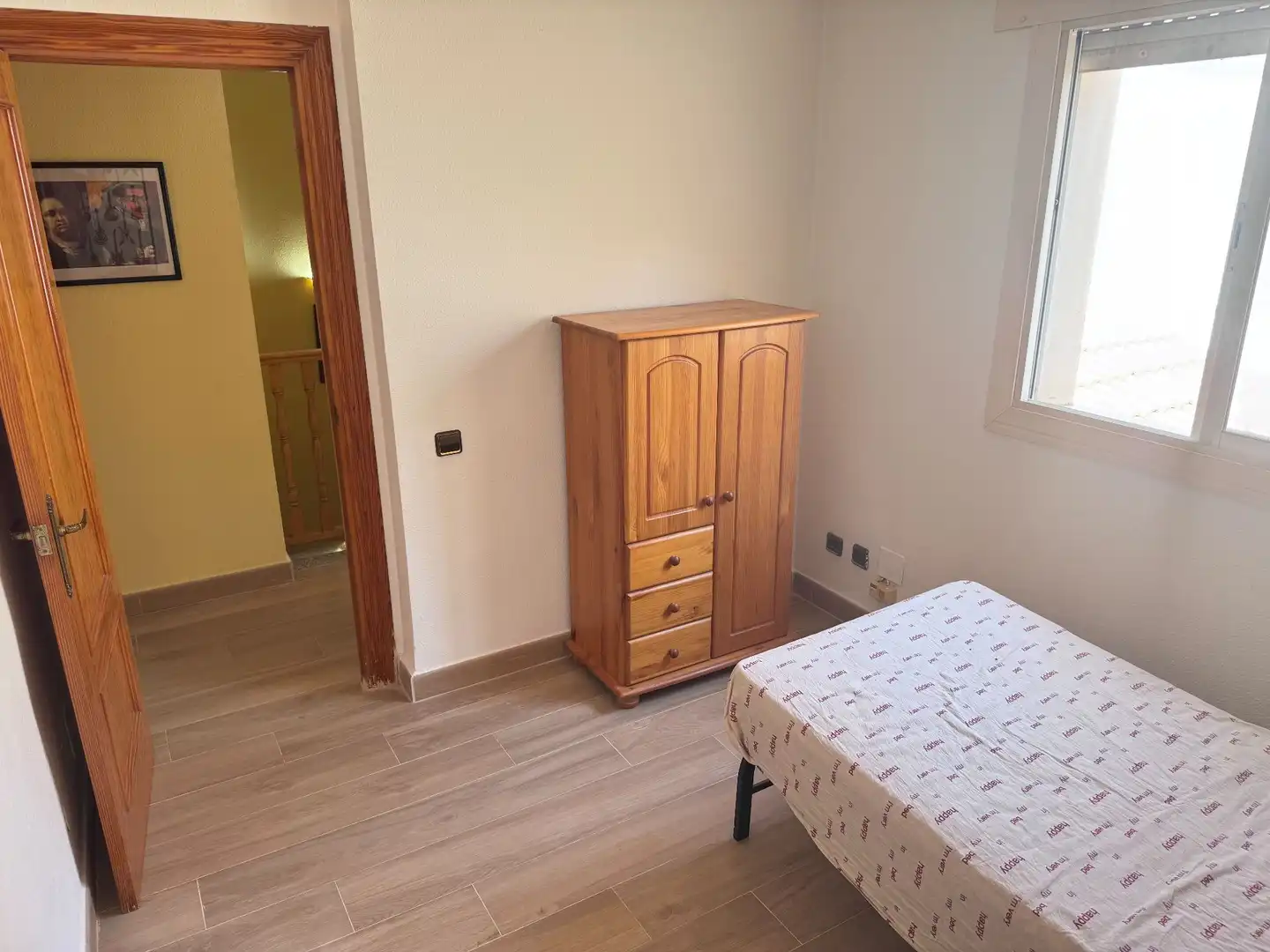 Schlafzimmer von Einfamilien-Reihenhaus zum Verkauf in Roquetas de Mar mit Klimaanlage
