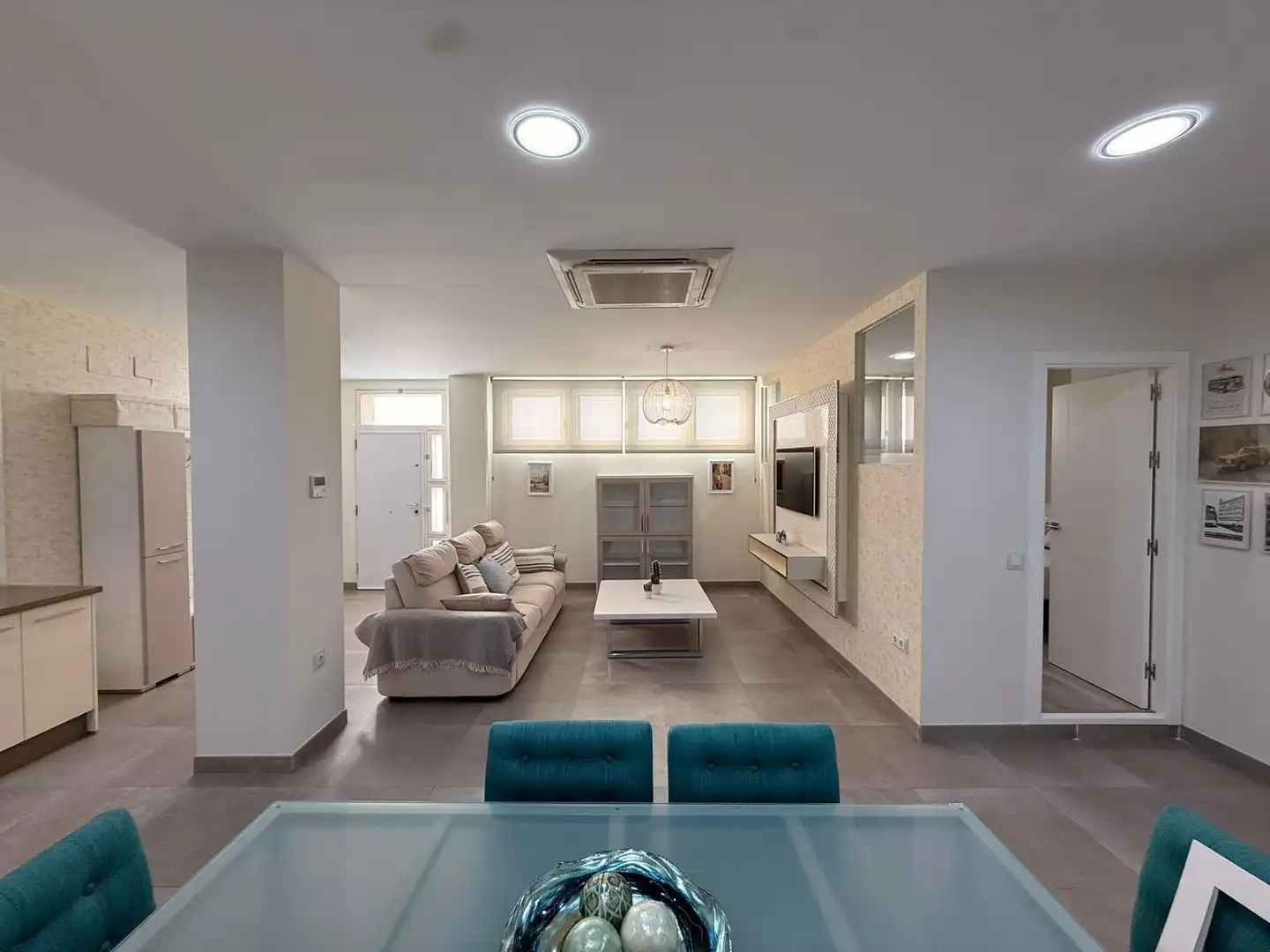 Wohnzimmer von Wohnung zum Verkauf in Córdoba mit Klimaanlage, Privatgarten und Möbliert
