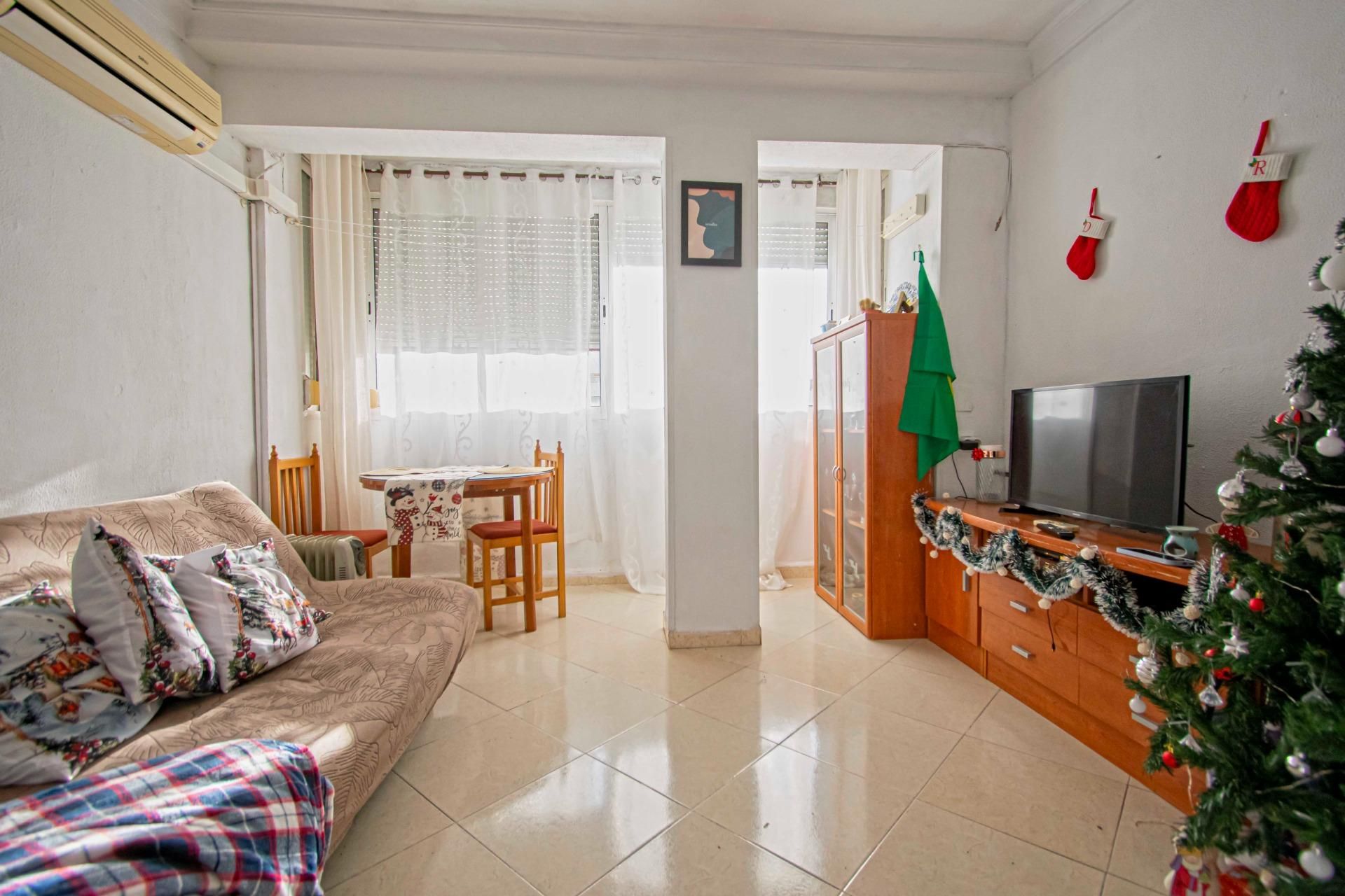 Bedroom of Flat for sale in  Sevilla Capital  with Air Conditioner
