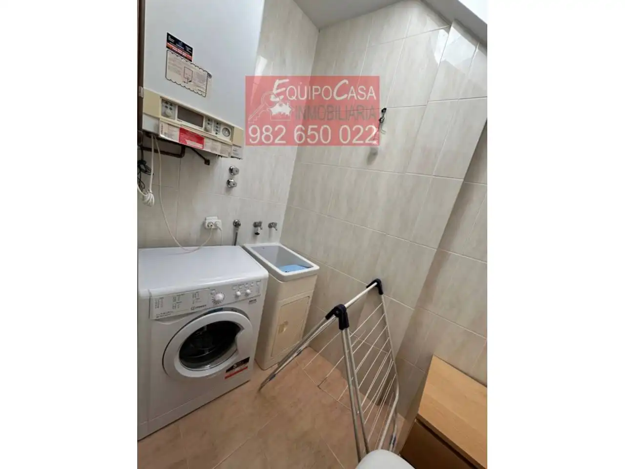 Cocina de Casa adosada en venta en Lugo con Calefacción, Parquet y Amueblado