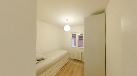 Photo 3 of Flat for rent in Calle de Pilar Cavero, San Pascual, Madrid Capital