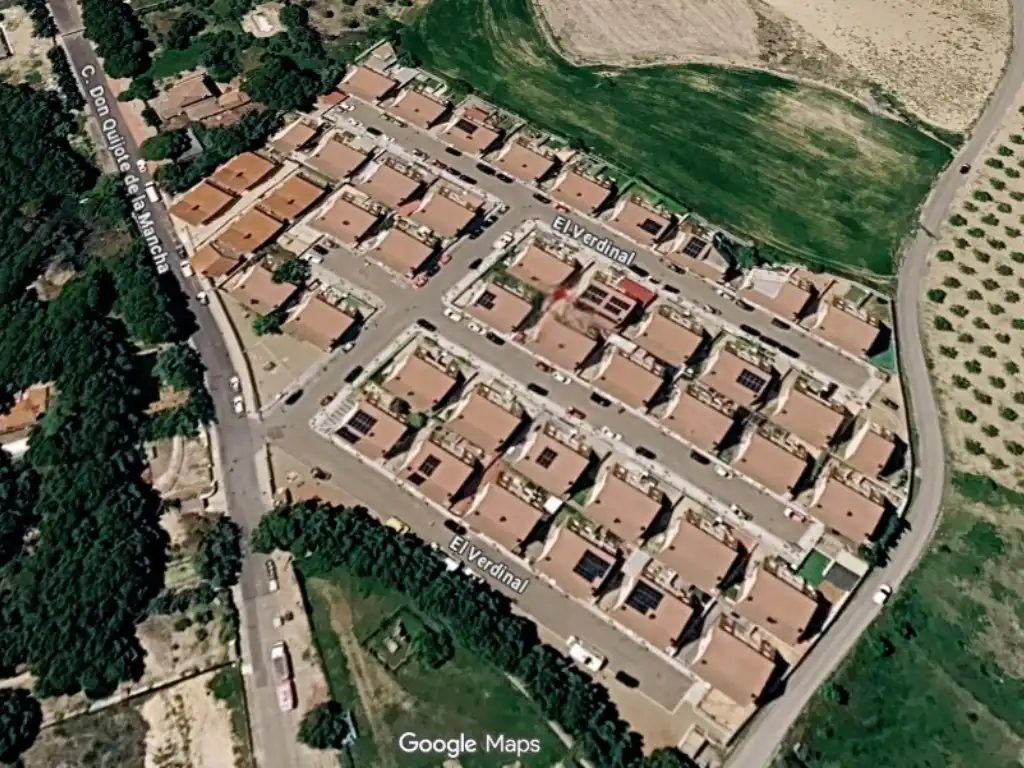 Casa aparellada amb jardí en venda a Calle Don Quijote de la Mancha 19, imagen 61