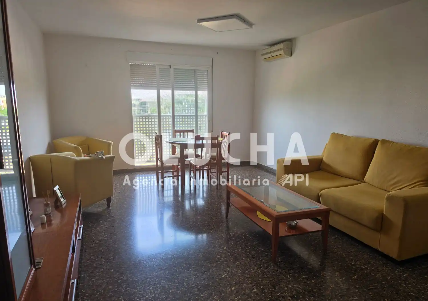 Sala d'estar de Pis de lloguer en Onda amb Traster i Balcó