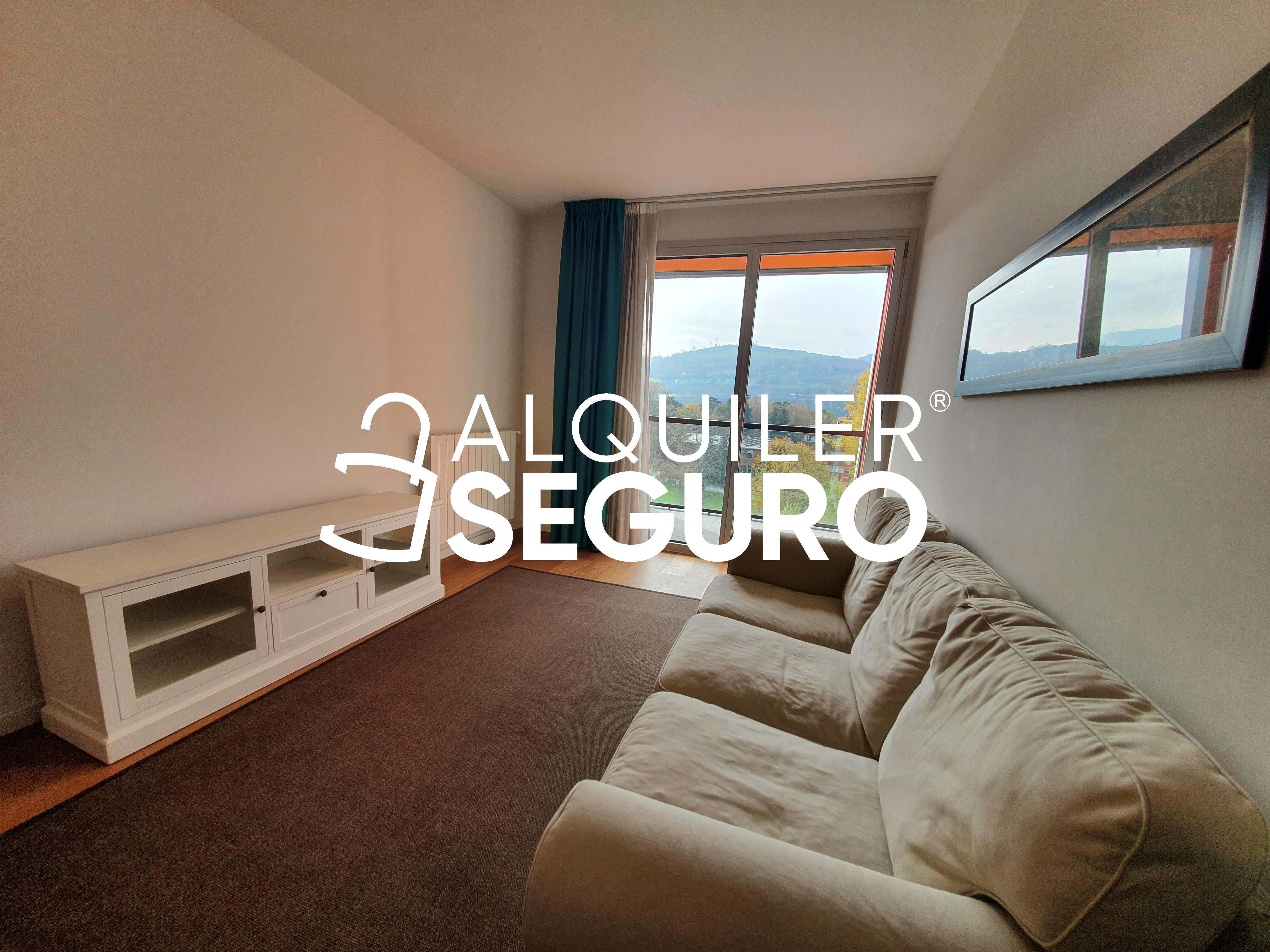 Sala d'estar de Pis de lloguer en  Madrid Capital amb Calefacció, Terrassa i Moblat