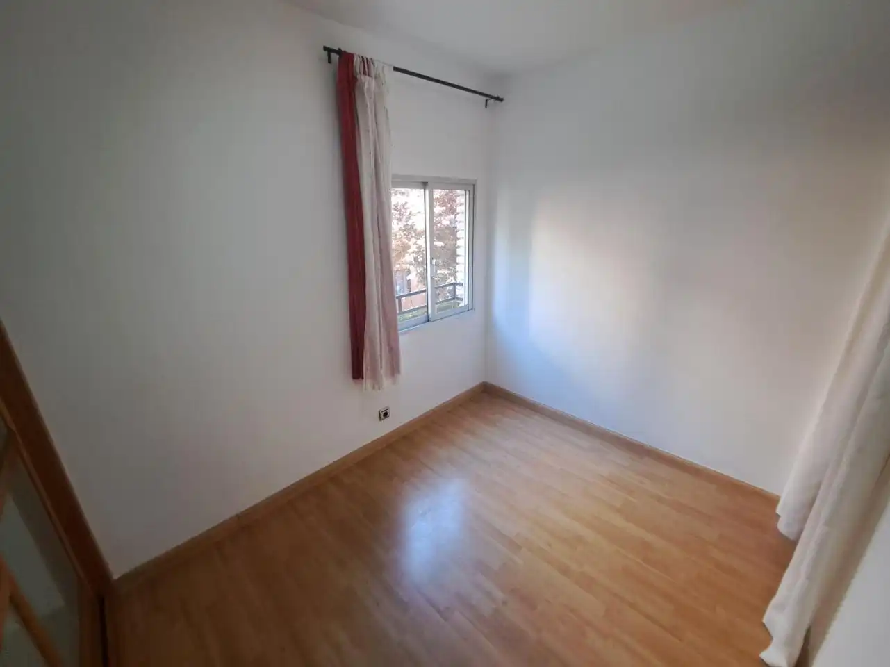 Bedroom of Flat for sale in Zaragoza  with Air Conditioner, Heating and Parquet flooring