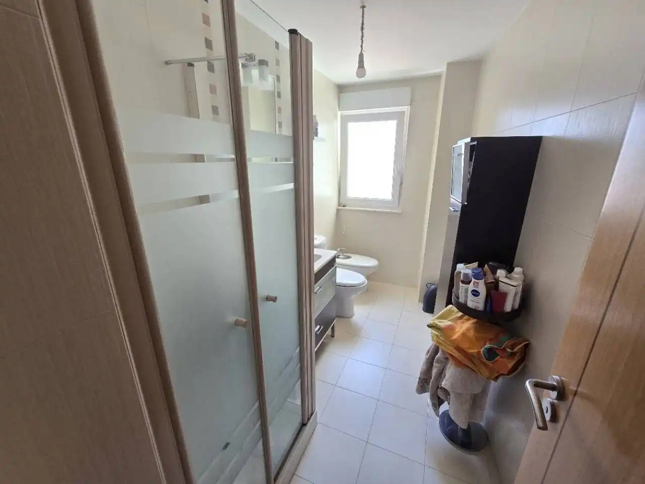 Baño de Piso en venta en Lugo con Calefacción, Trastero y Alarma