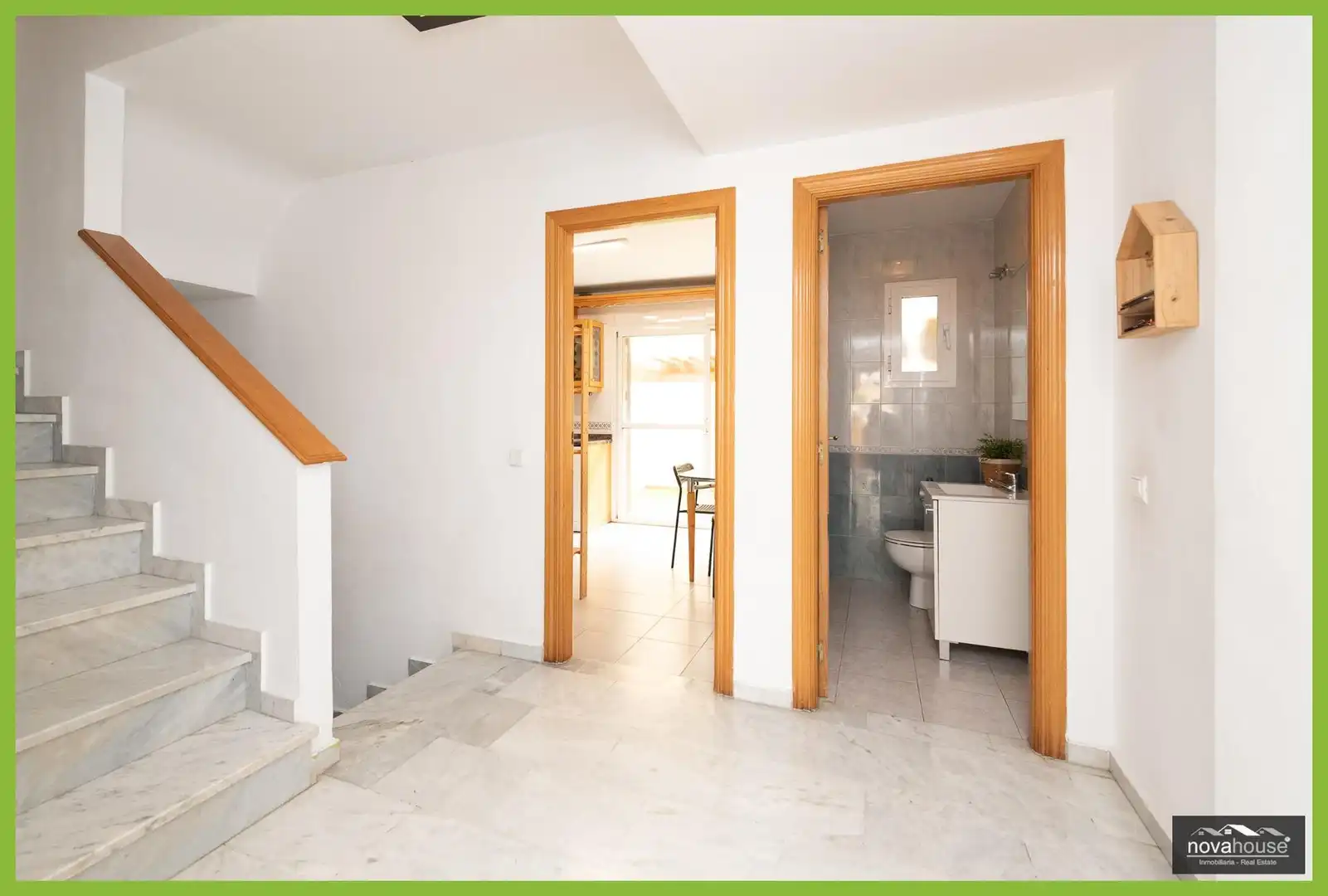 Casa adosada en venta en Calle Albon, Torre de Benagalbón